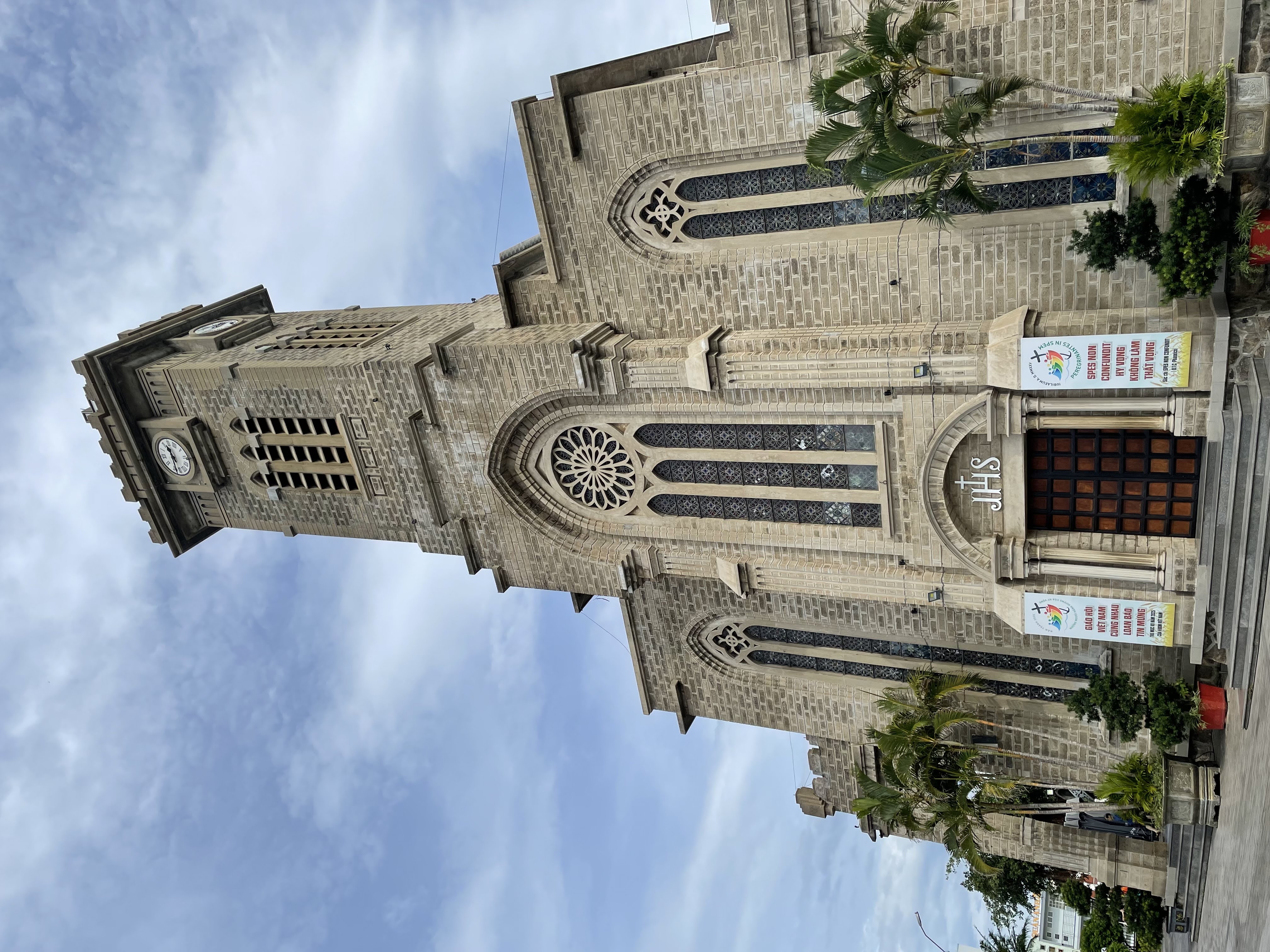 Nhà thờ Núi Nha Trang gần trăm năm tuổi